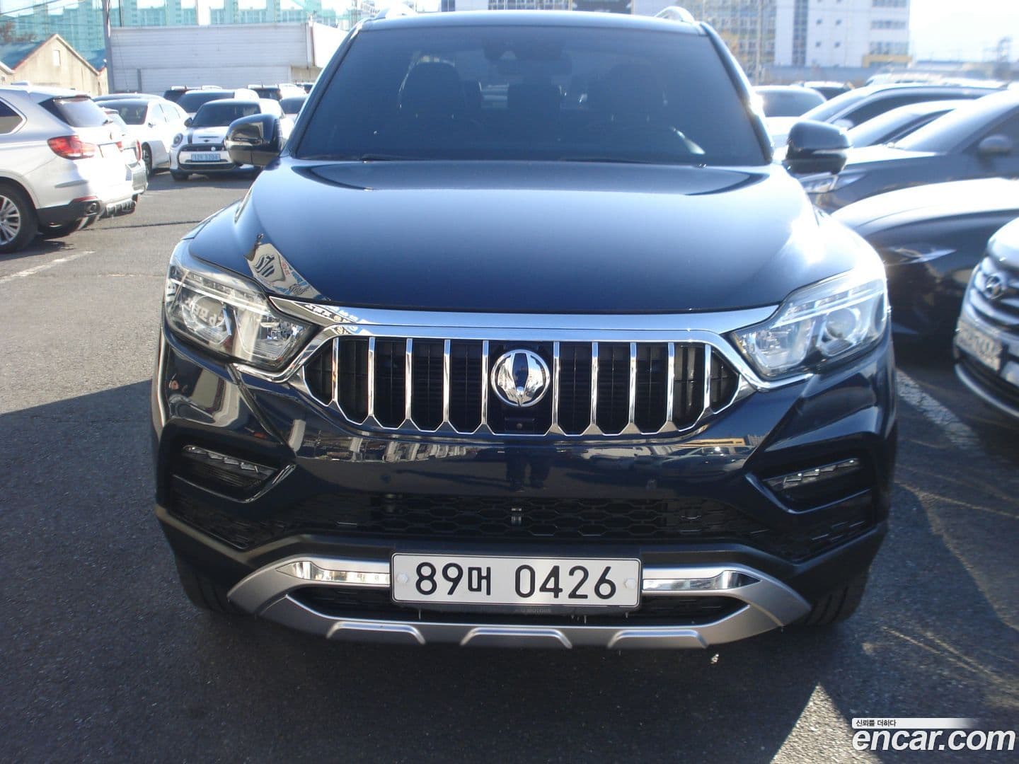 Main__Slider__Photo:Rexton KG Mobility 2019.10-0
