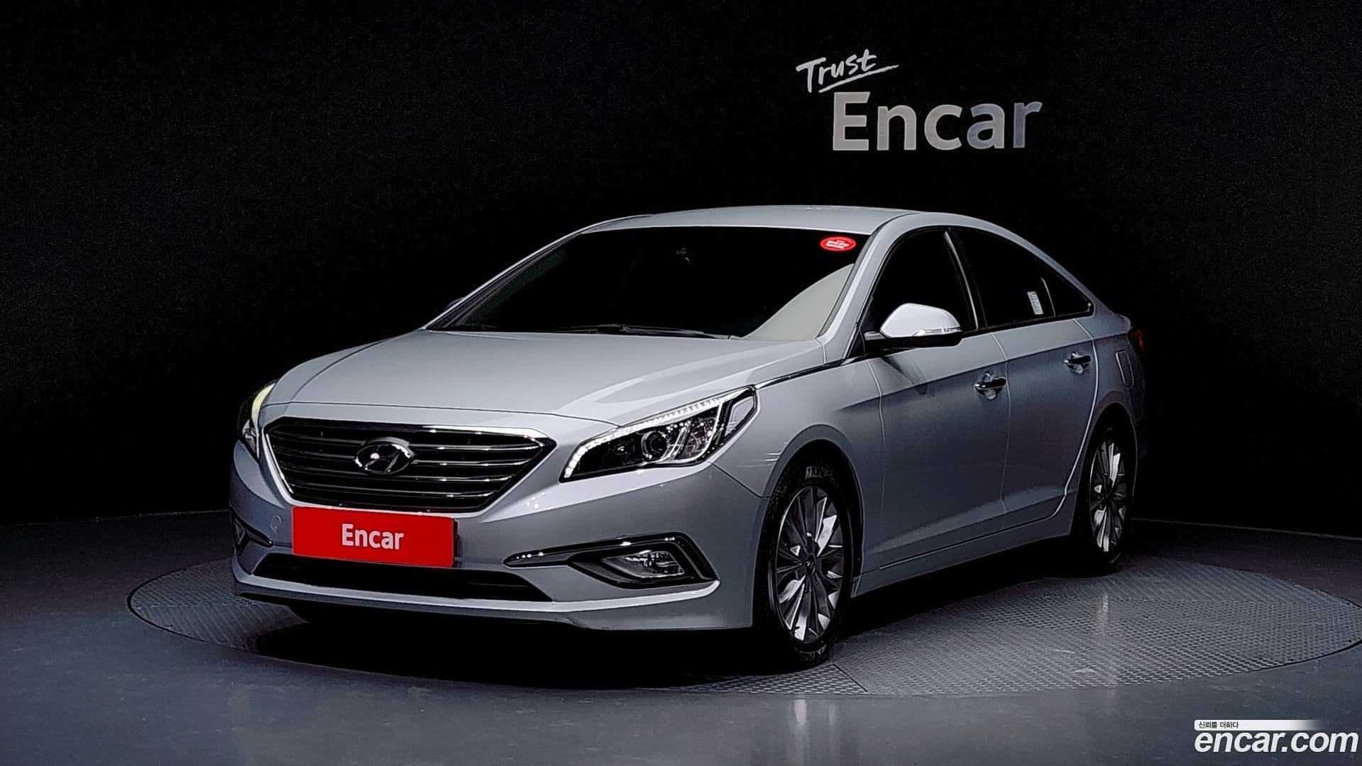 Main__Slider__Photo:Sonata Hyundai 2017.1-0