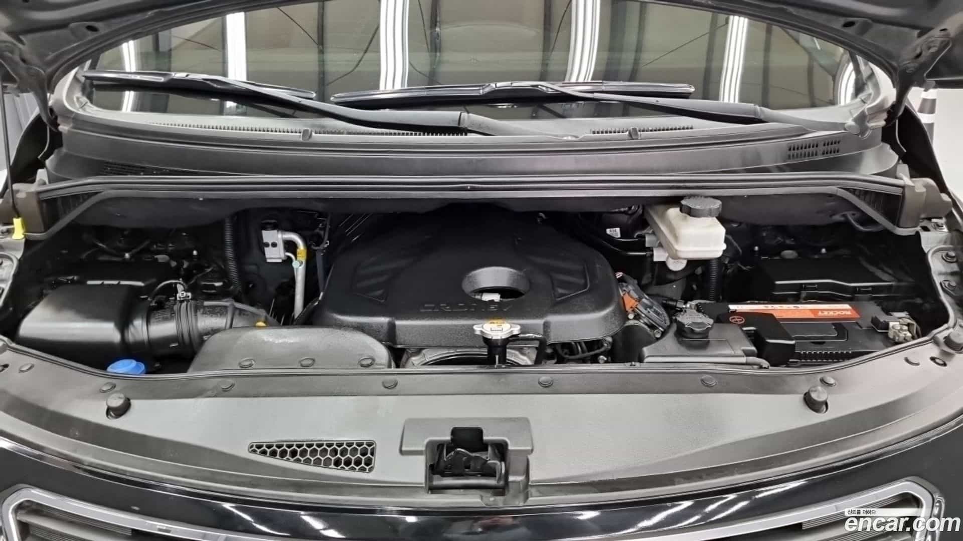 Starex Hyundai 2016.11-INNER-006