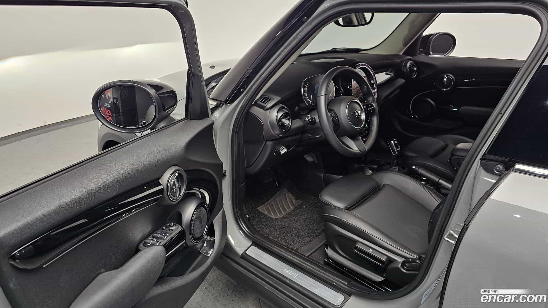 Cooper Mini 2022.1-OPTION-015