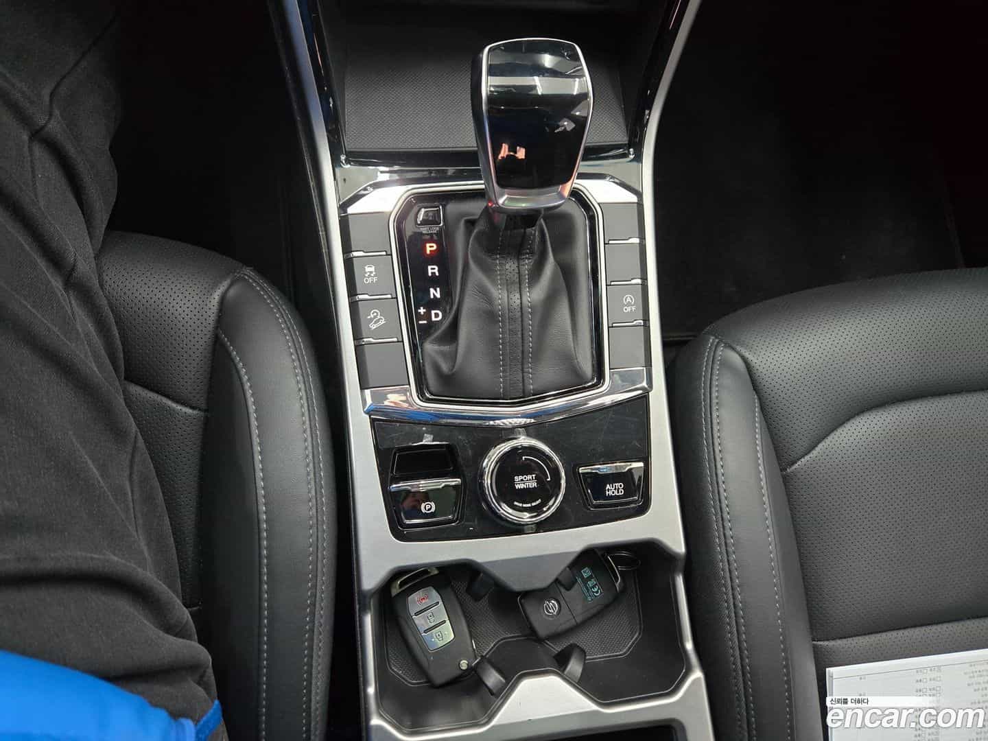 KORANDO KG Mobility 2020.8-INNER-009