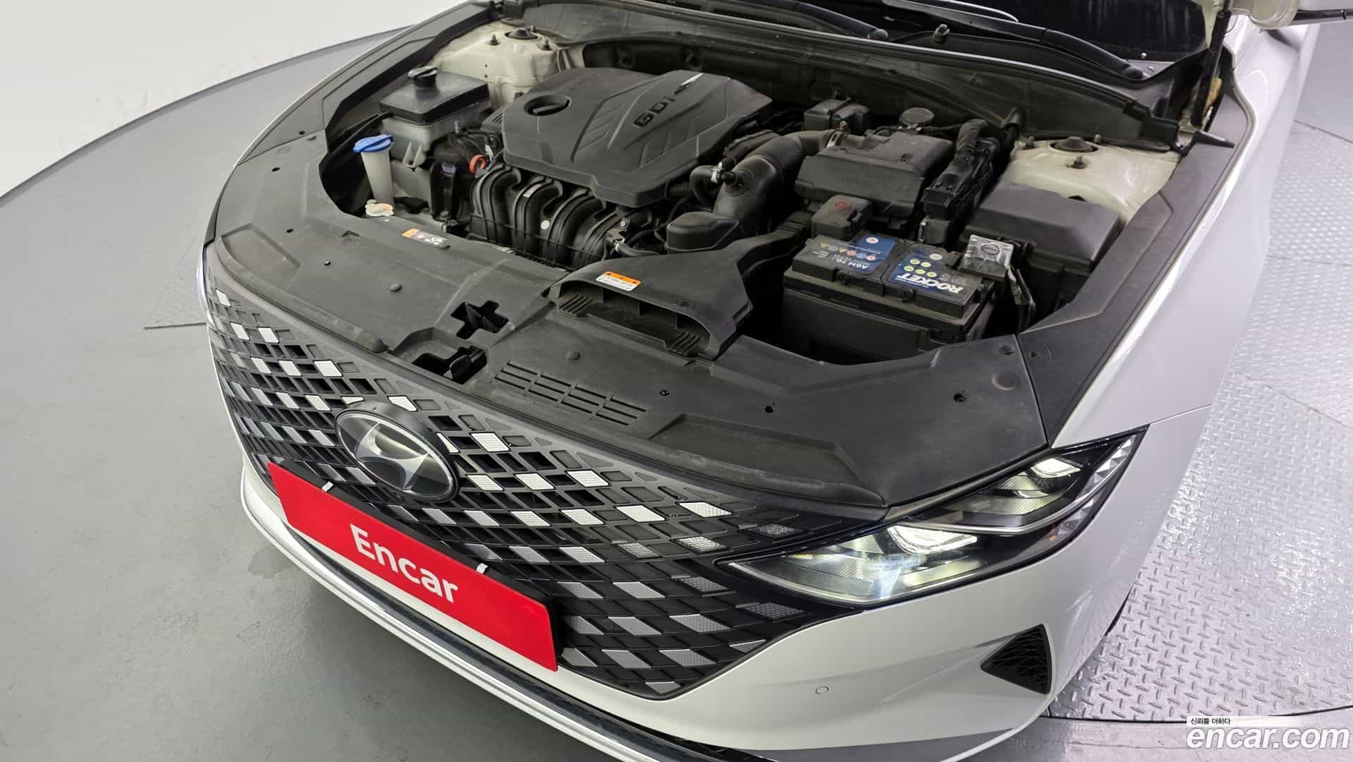 Grandeur Hyundai 2020.1-INNER-006
