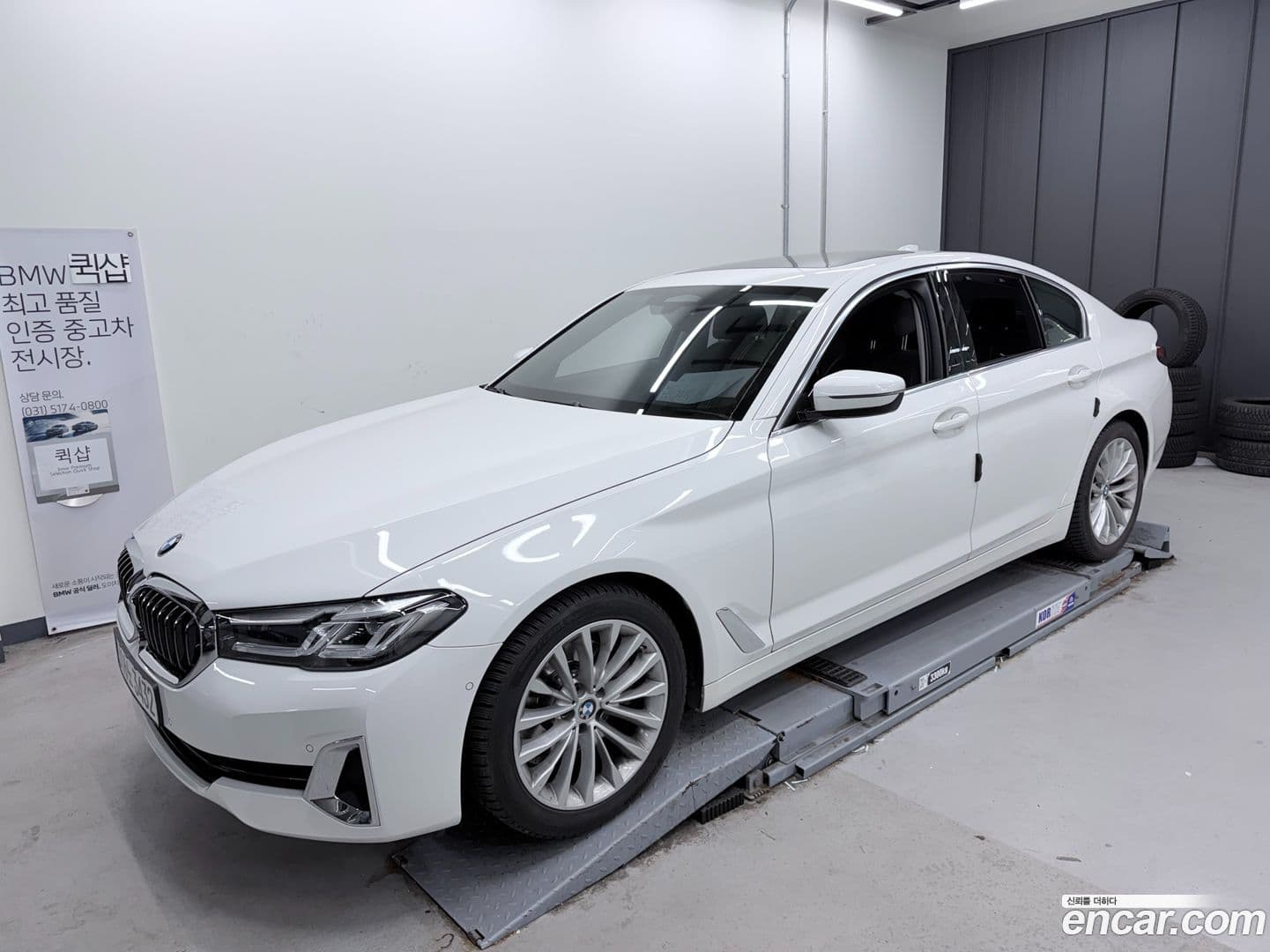 Main__Slider__Photo:5-Series BMW 2022.3-0