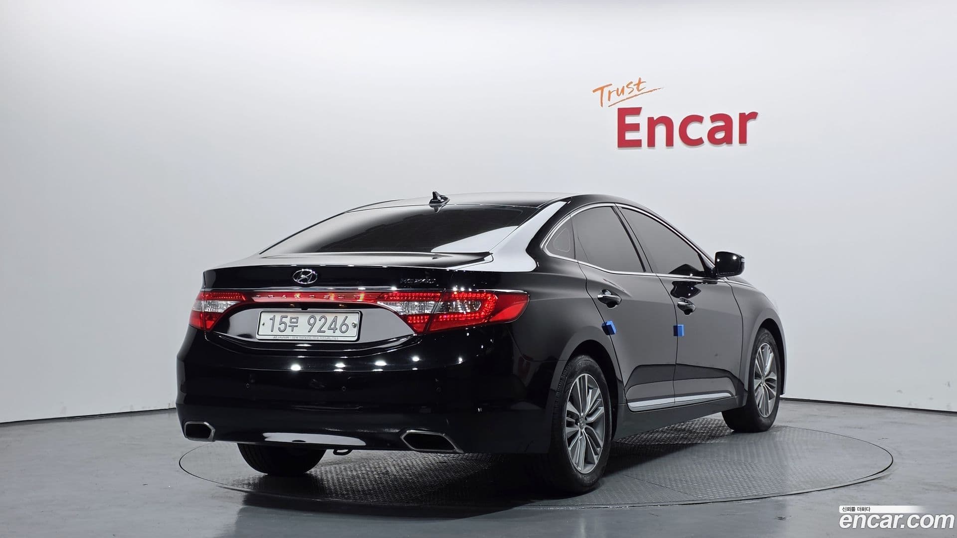 Main__Slider__Photo:Grandeur Hyundai 2016.10-1