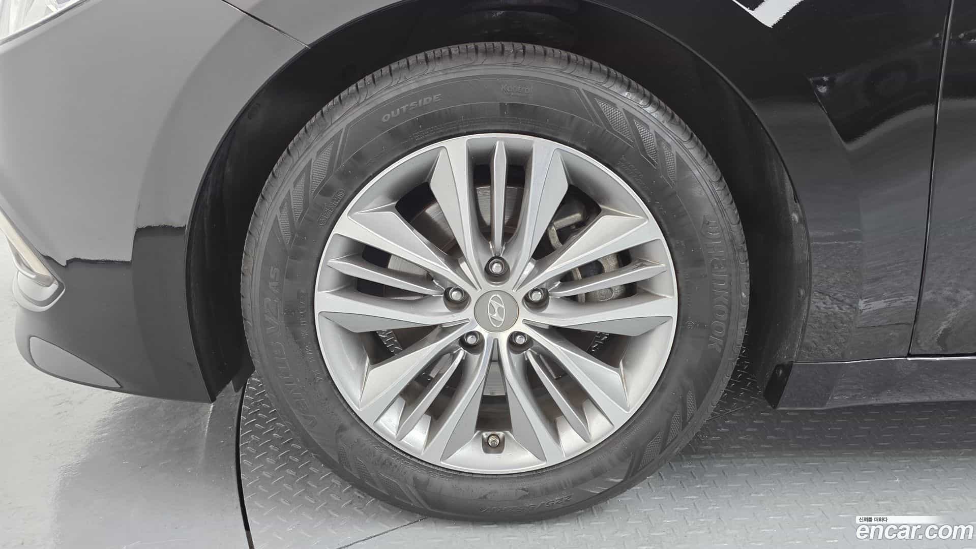 Grandeur Hyundai 2016.10-OUTER-005