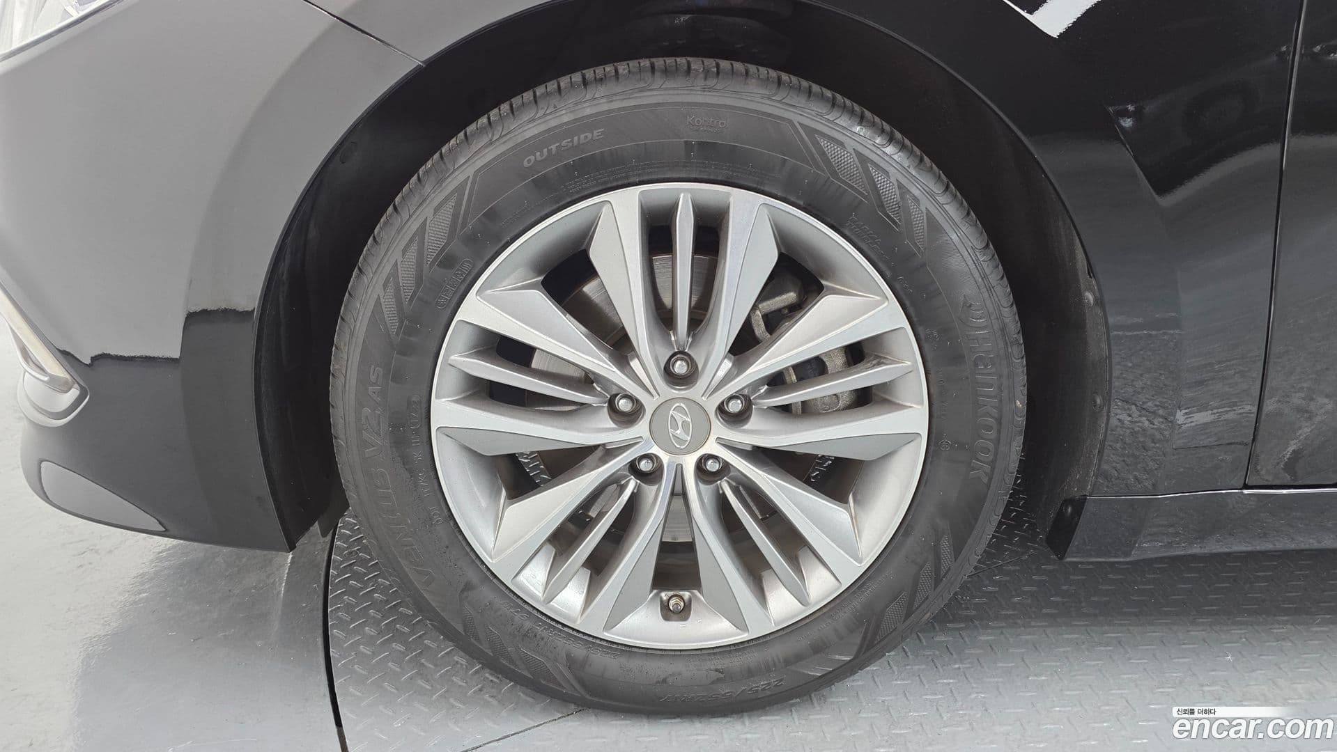 Main__Slider__Photo:Grandeur Hyundai 2016.10-4
