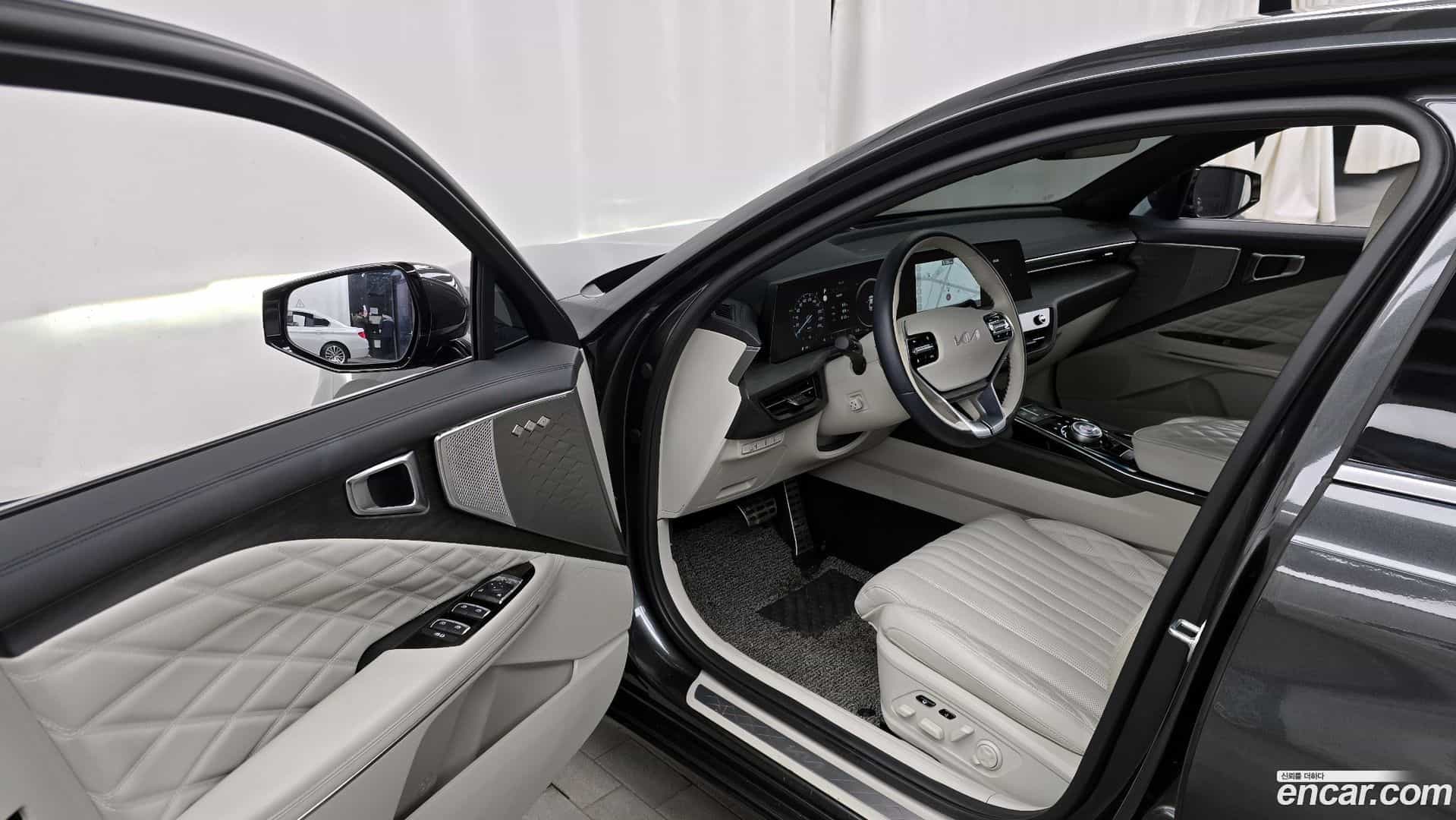 K8 Kia 2022.11-INNER-010