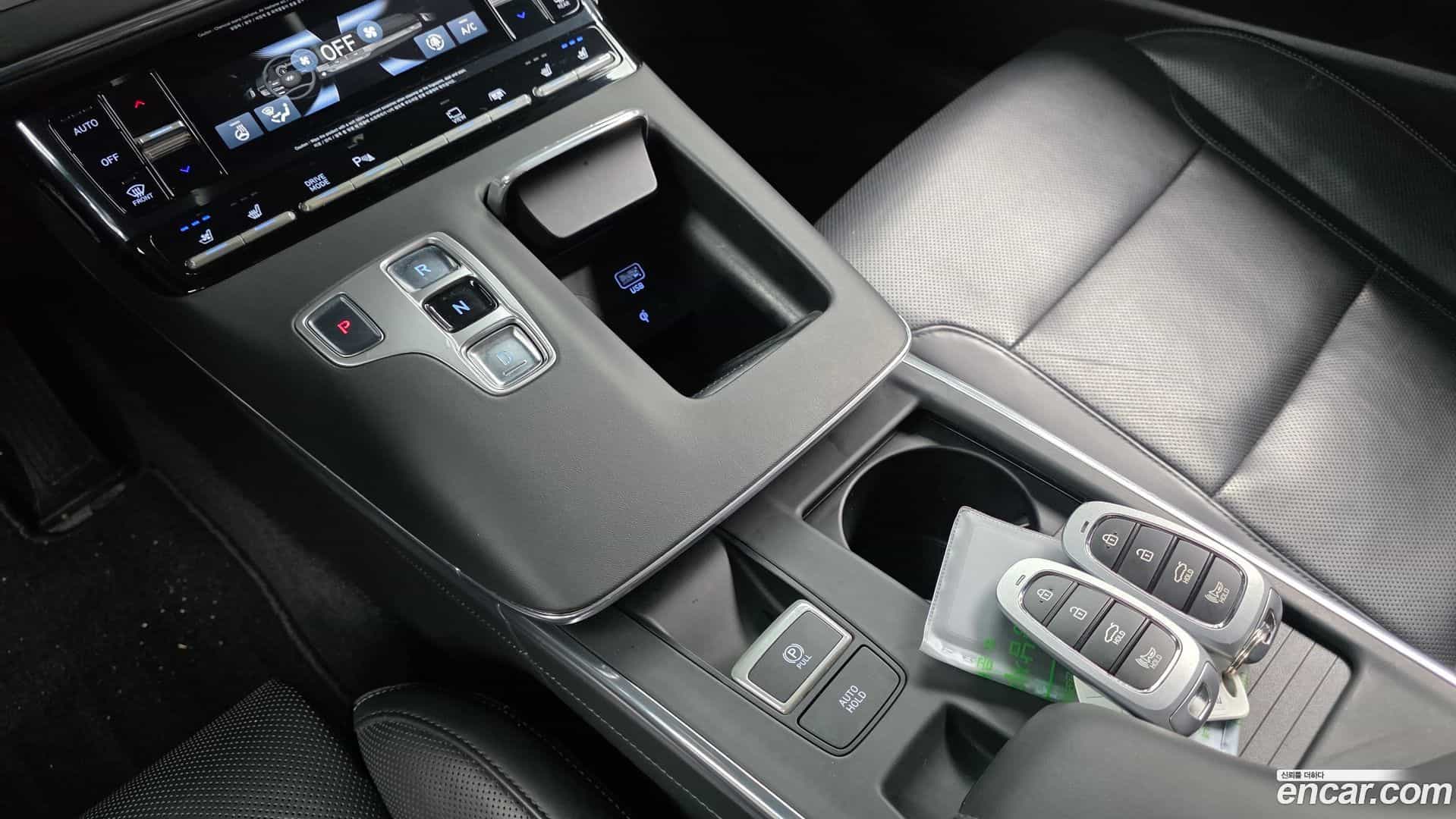 Grandeur Hyundai 2021.1-INNER-009