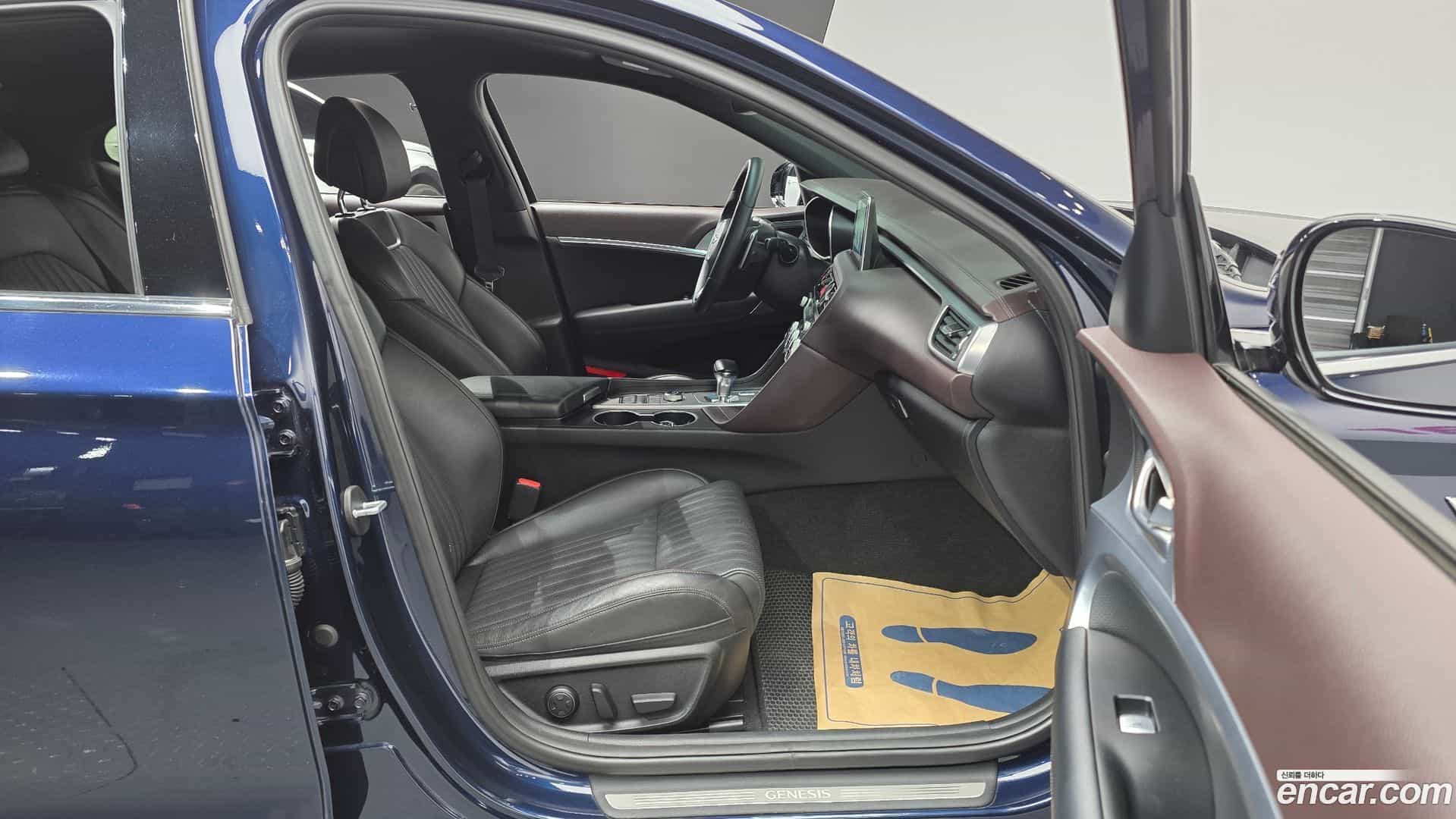 G70 Genesis 2019.2-INNER-010
