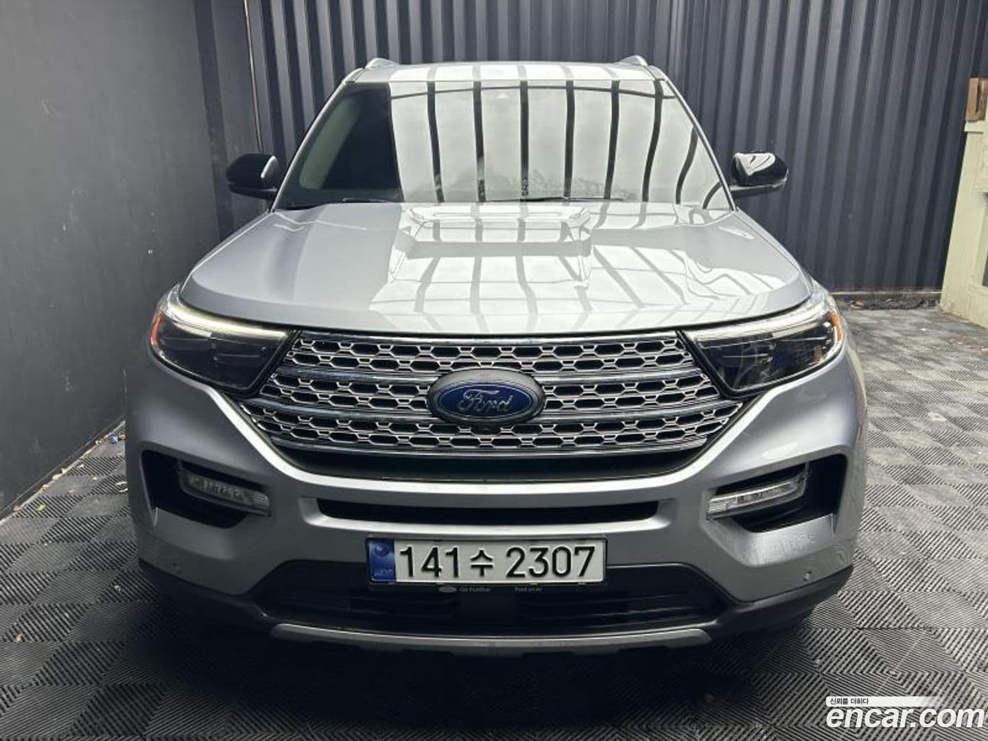Main__Slider__Photo:Explorer Ford 2020.8-0