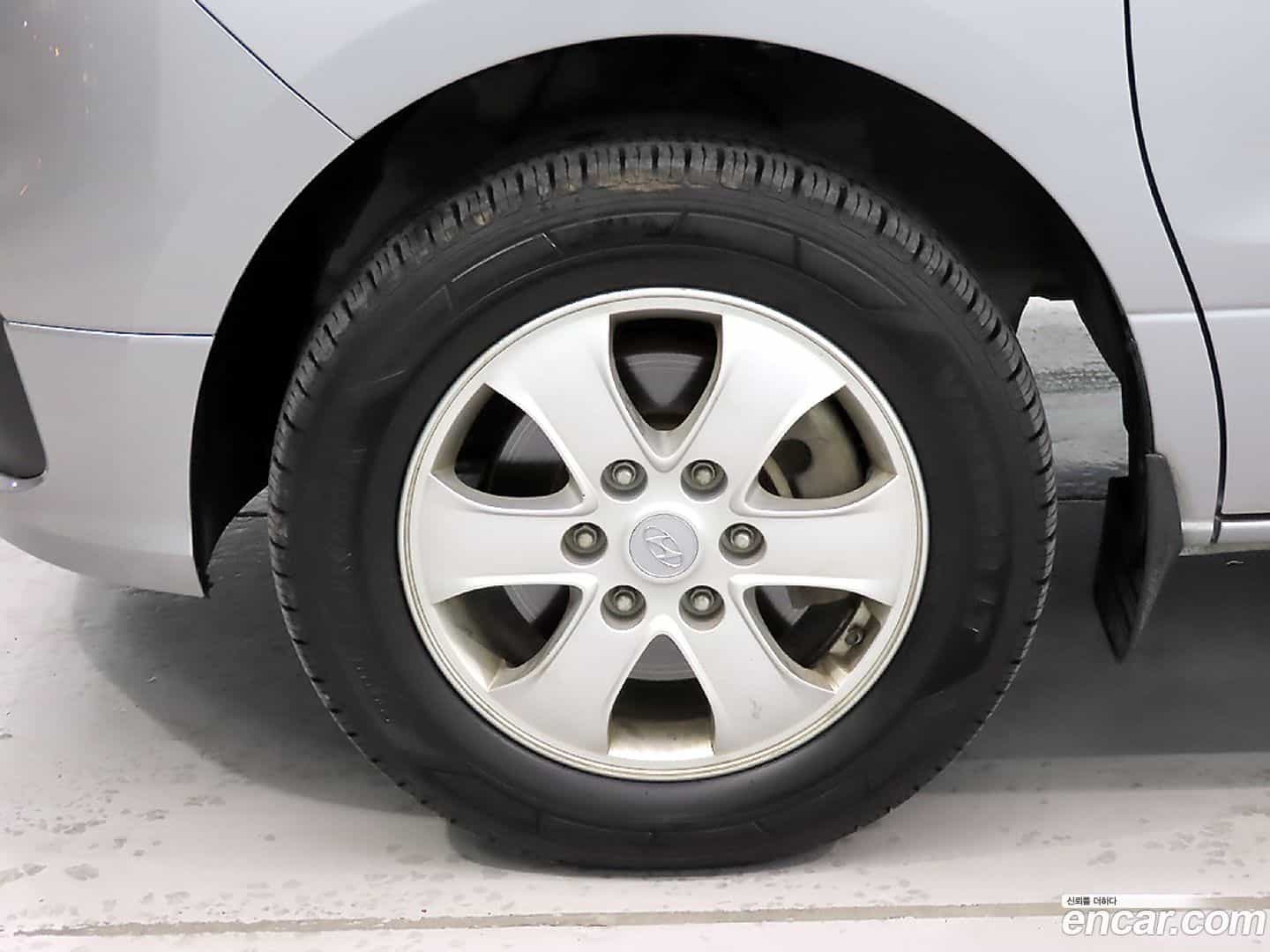 Starex Hyundai 2018.1-OPTION-024
