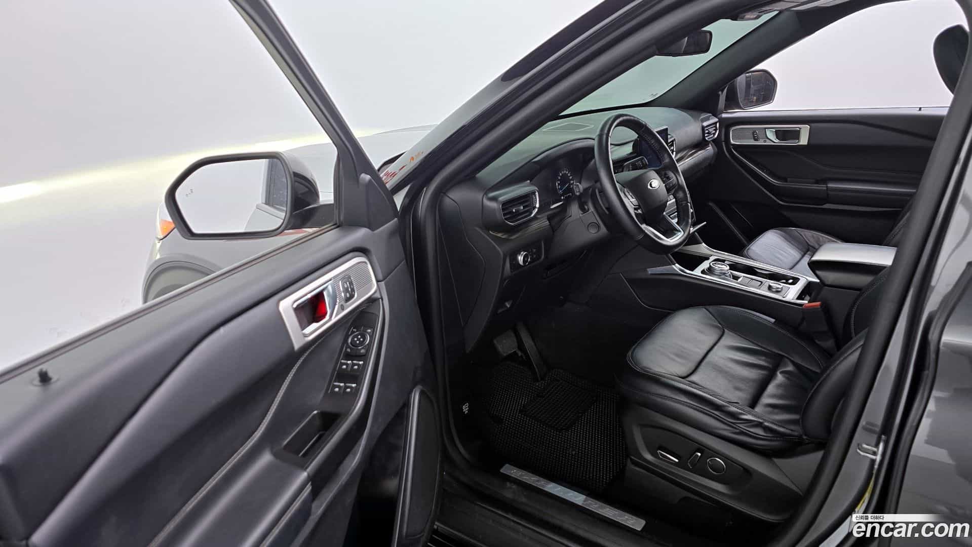 Explorer Ford 2020.2-INNER-010