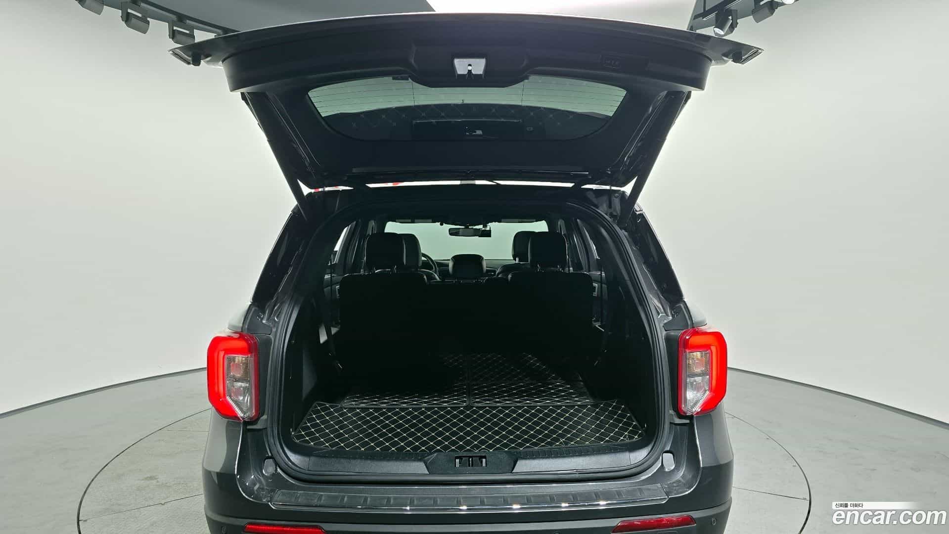 Explorer Ford 2020.2-OPTION-024