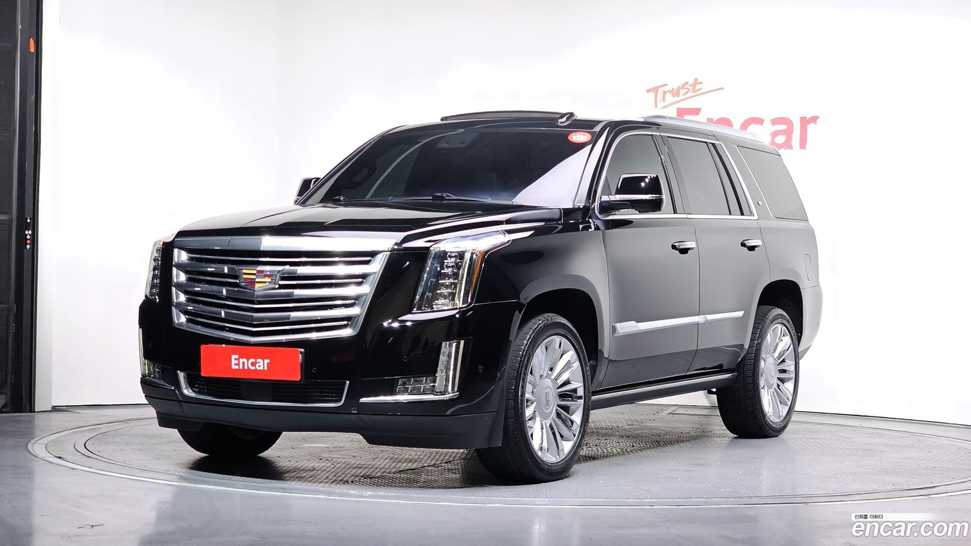 Main__Slider__Photo:Escalade Cadillac 2020.5-0