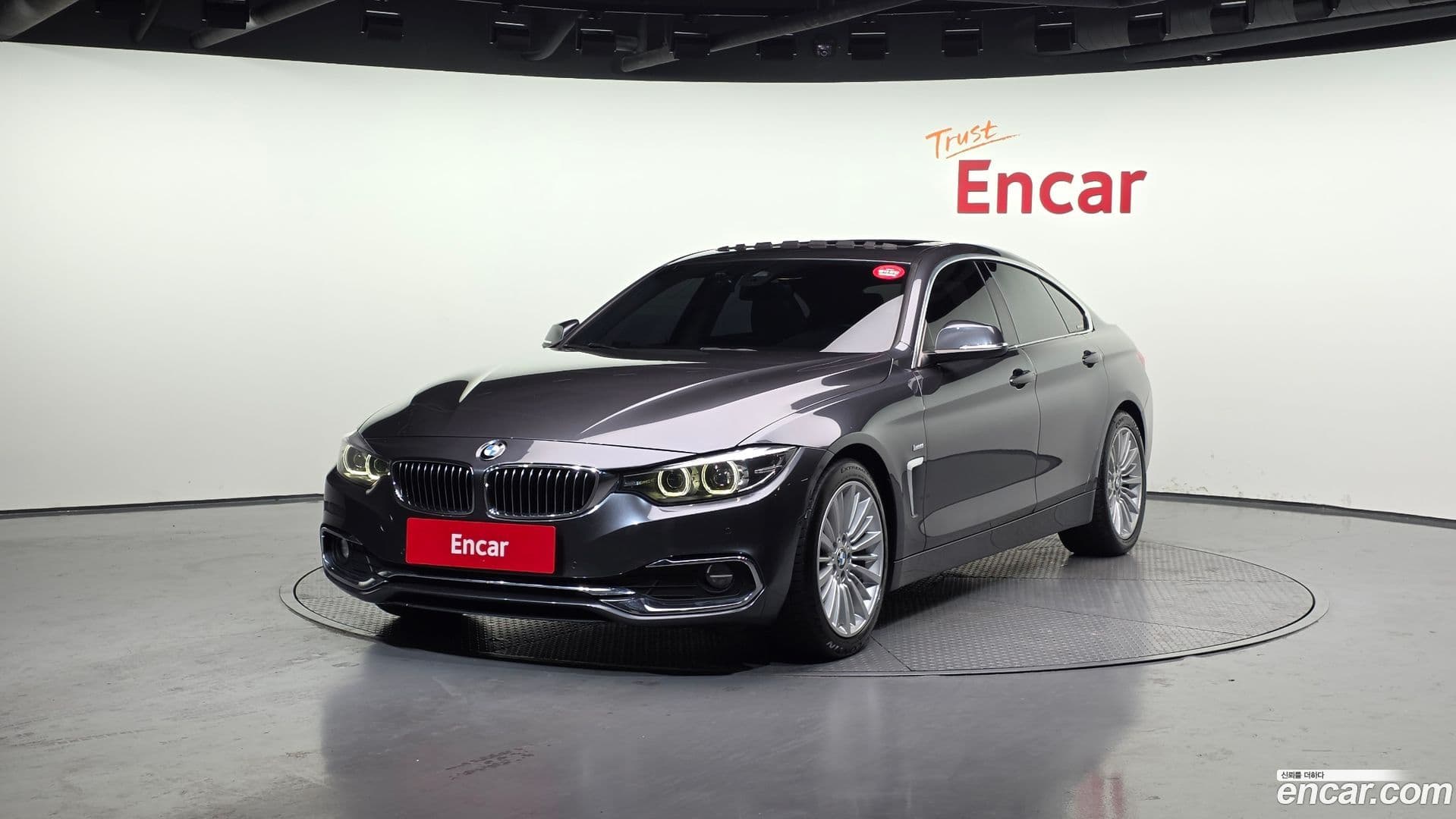 Main__Slider__Photo:4-Series BMW 2018.0-0