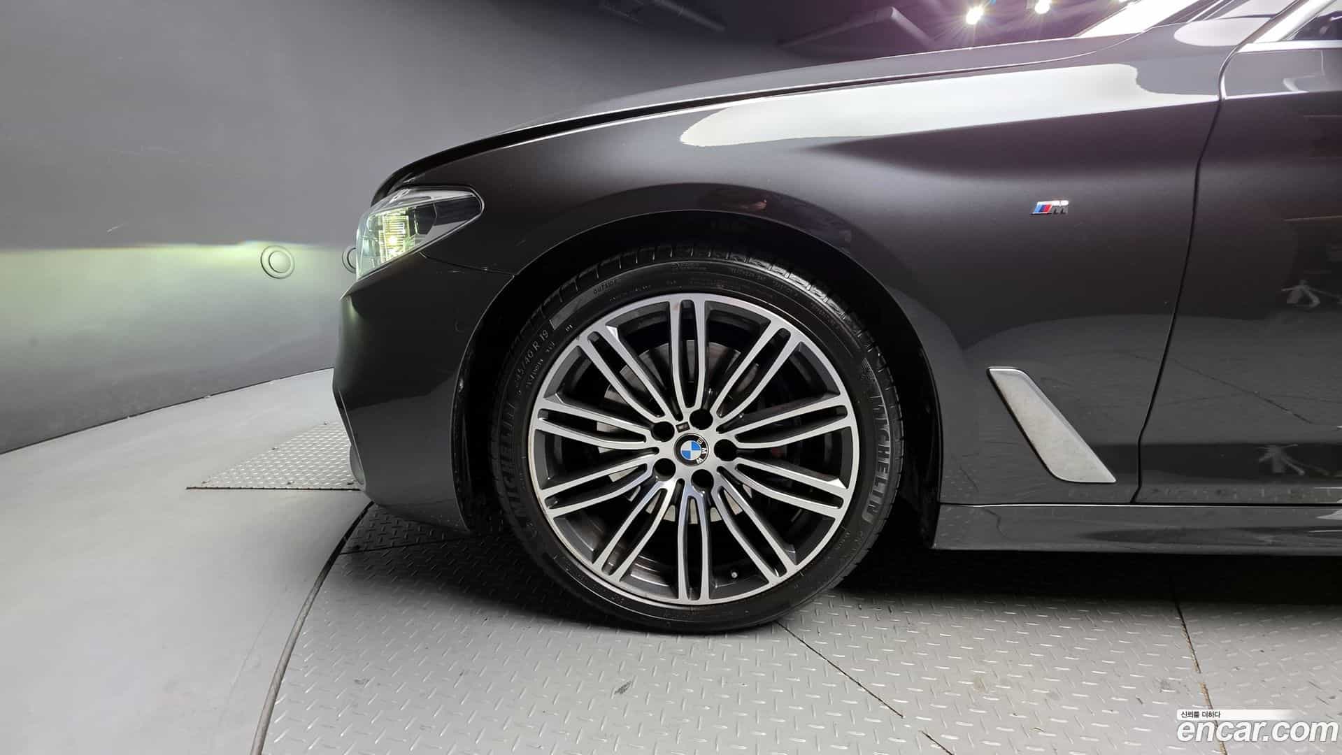 5-Series BMW 2019.3-OUTER-005