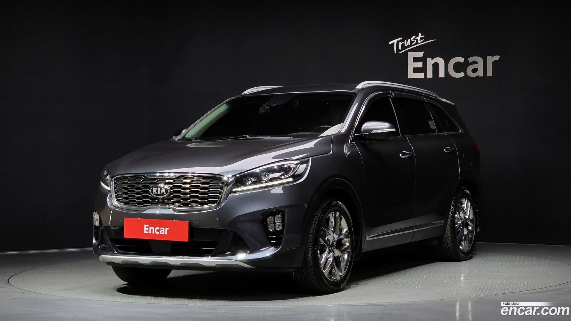 Main__Slider__Photo:Sorento Kia 2019.10-0