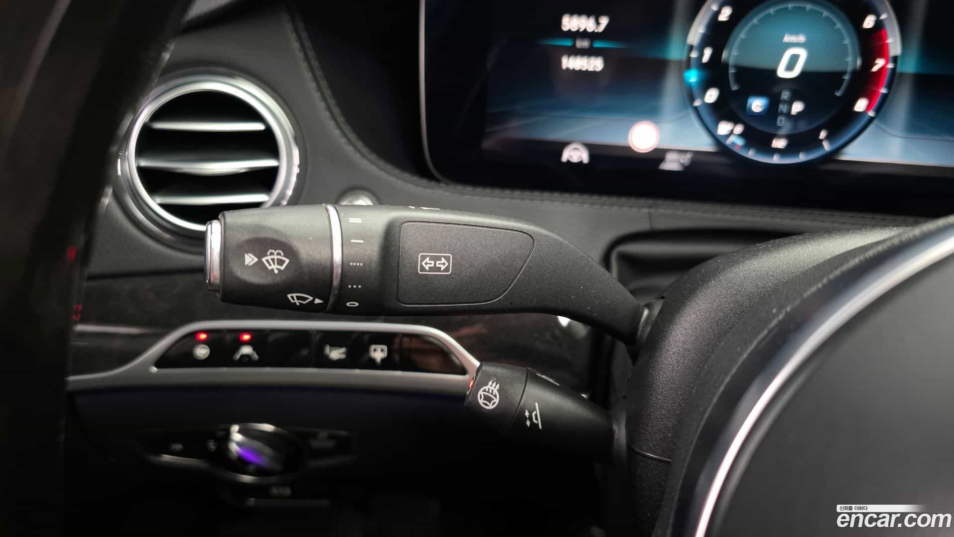 S-Class Mercedes-Benz 2018.5-OPTION-024