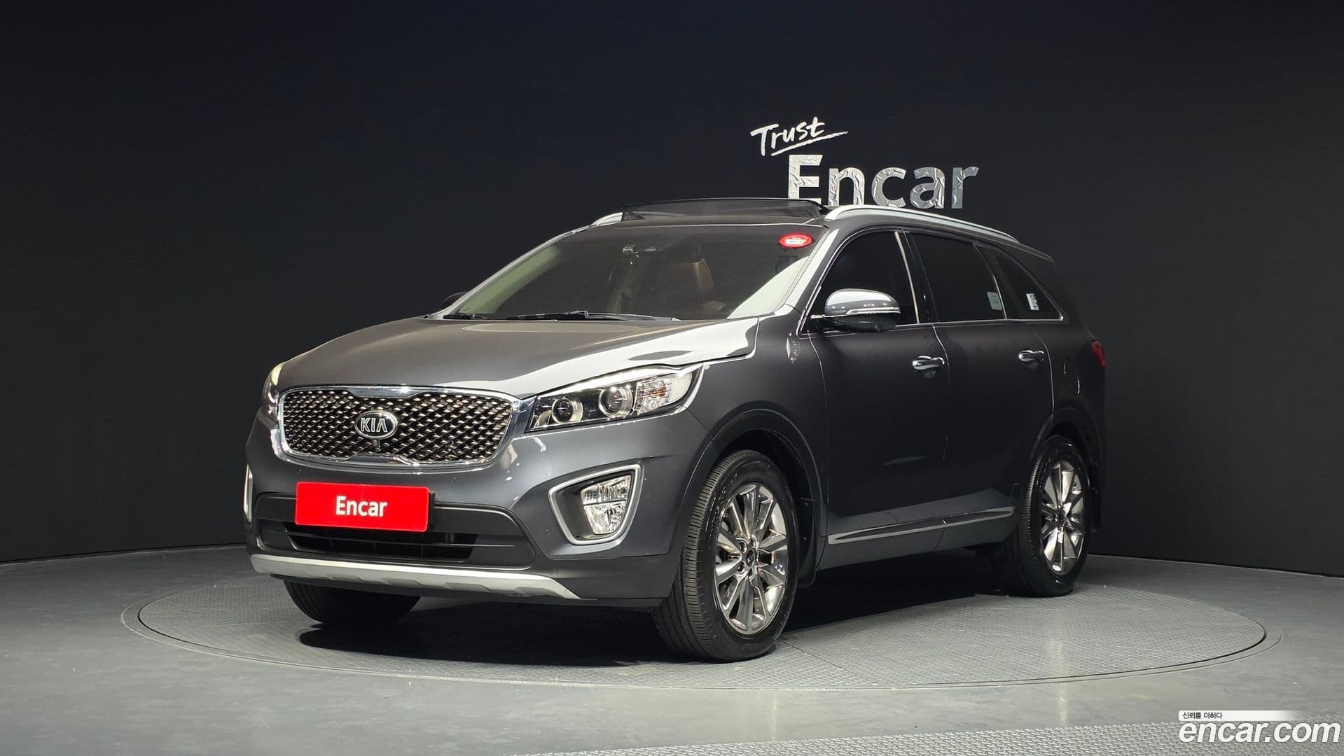 Main__Slider__Photo:Sorento Kia 2014.9-0