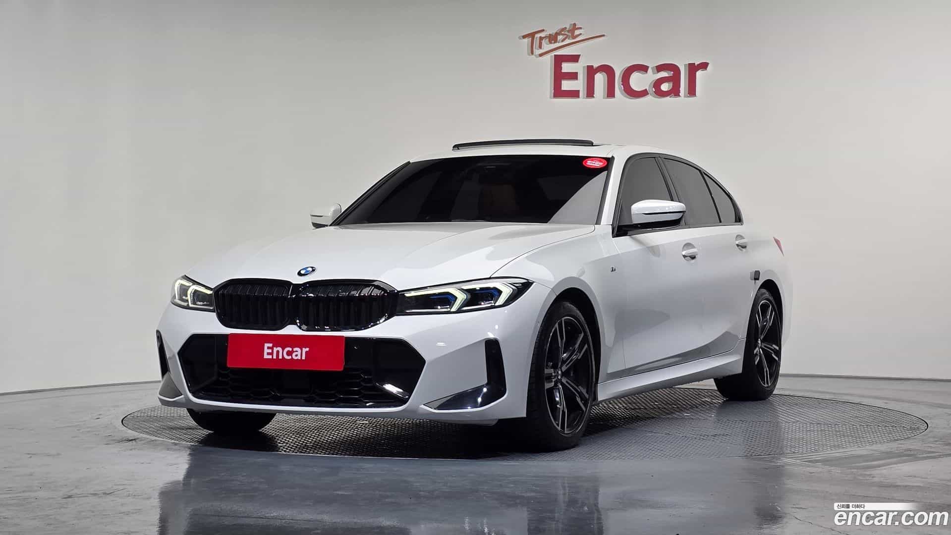 3-Series BMW 2022.11-OUTER-001