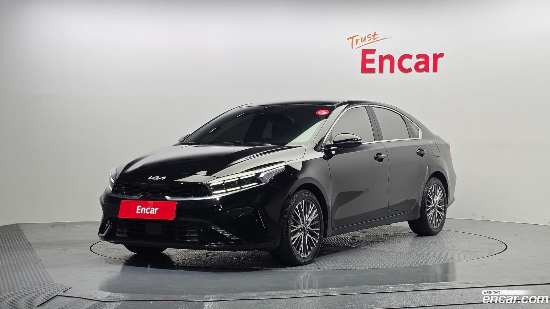 Main__Slider__Photo:K3 Kia 2023.10-0