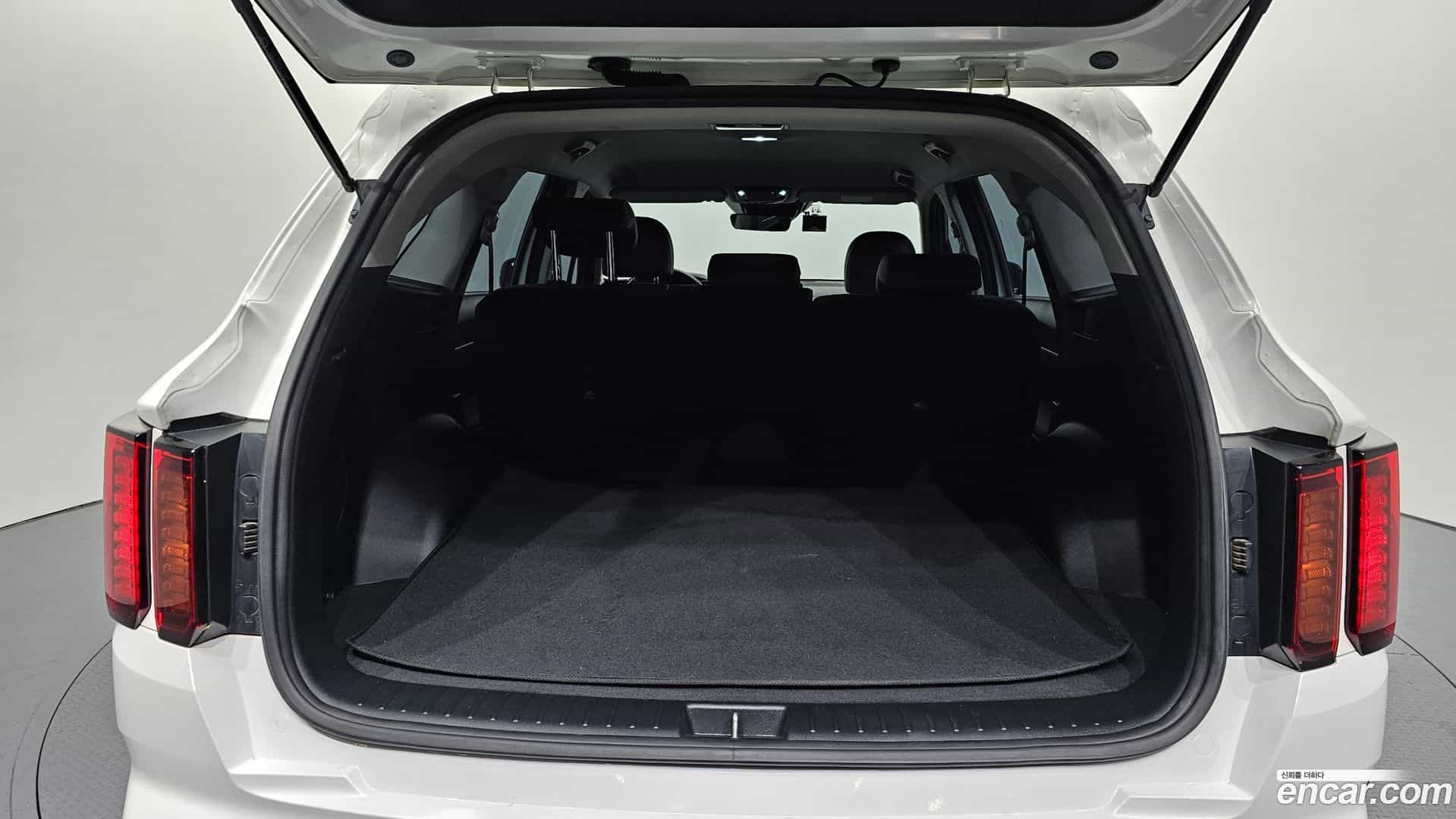 Sorento Kia 2022.0-OPTION-024