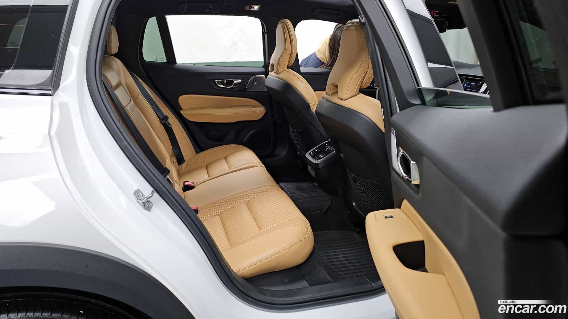 V60 Volvo 2020.2-OPTION-016