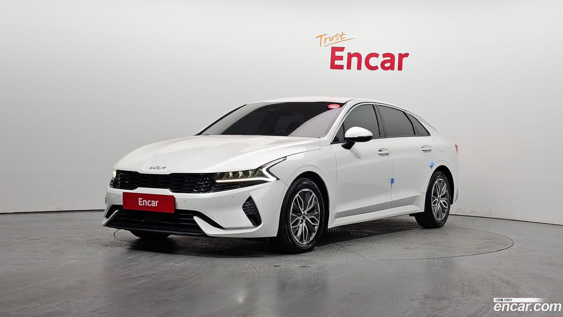 Main__Slider__Photo:K5 Kia 2022.8-0