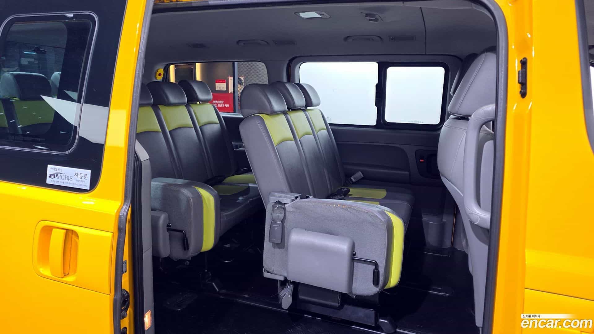 Starex Hyundai 2019.2-OPTION-015