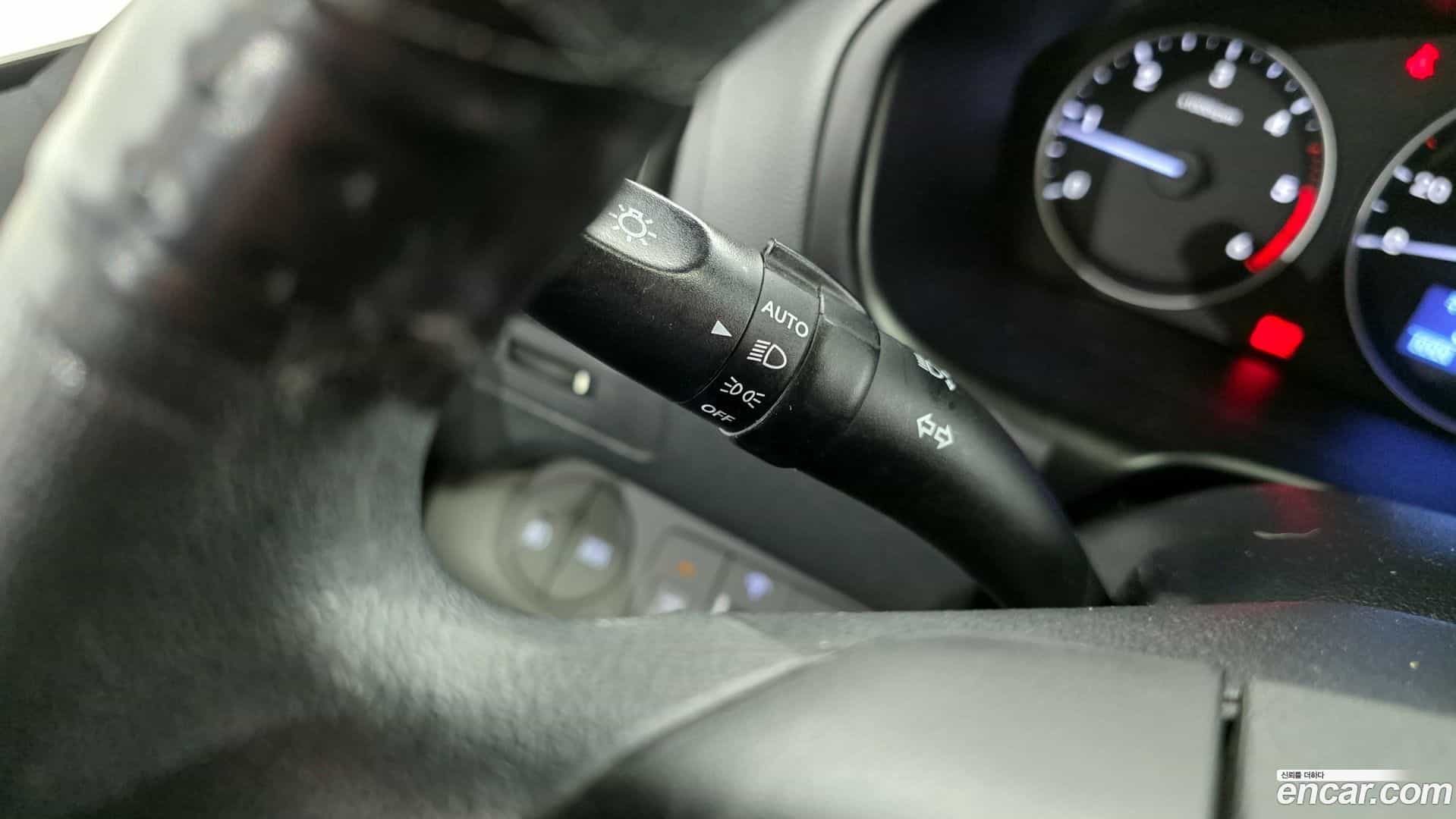 Starex Hyundai 2019.2-OPTION-020