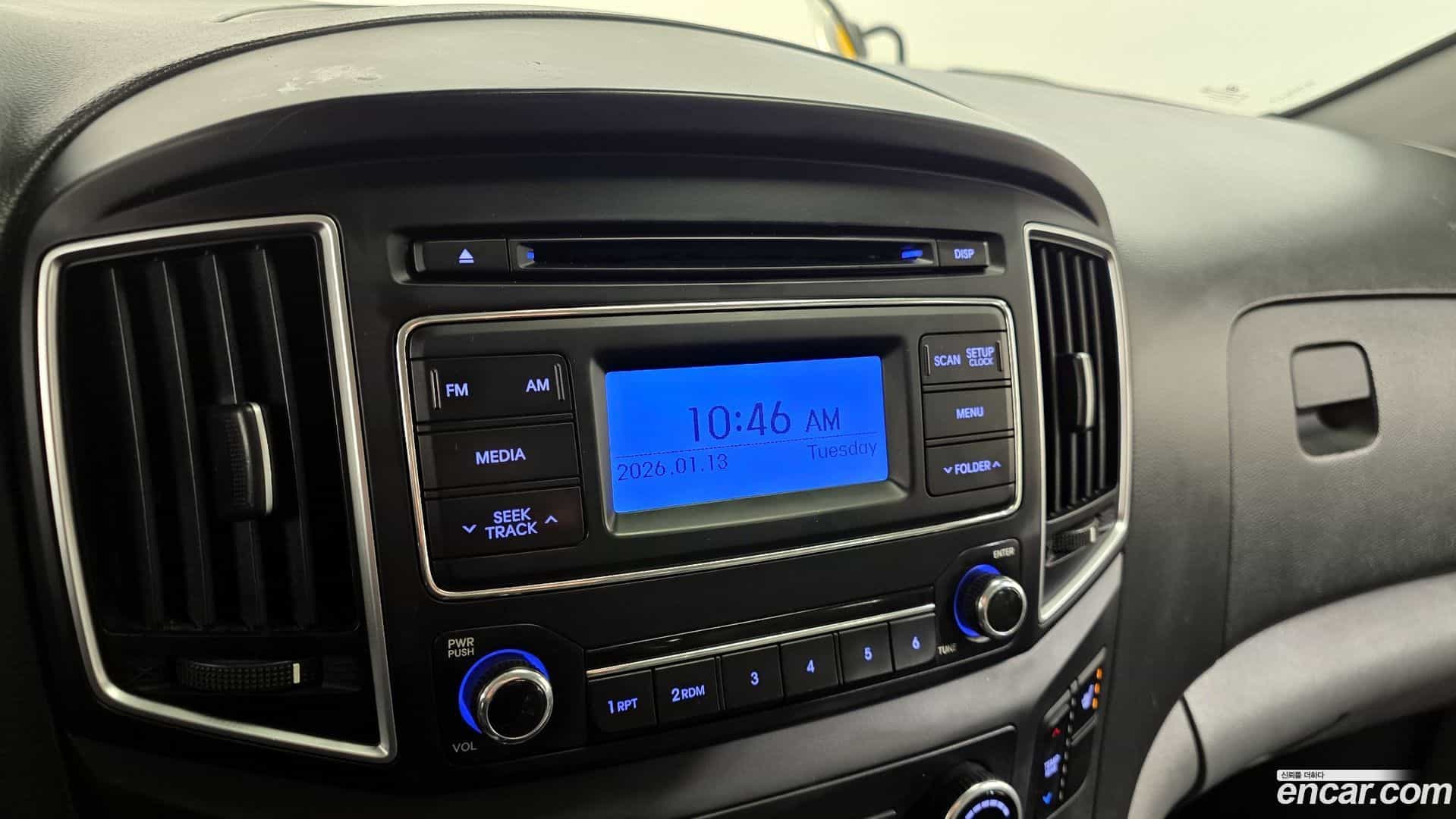 Starex Hyundai 2019.2-OPTION-021
