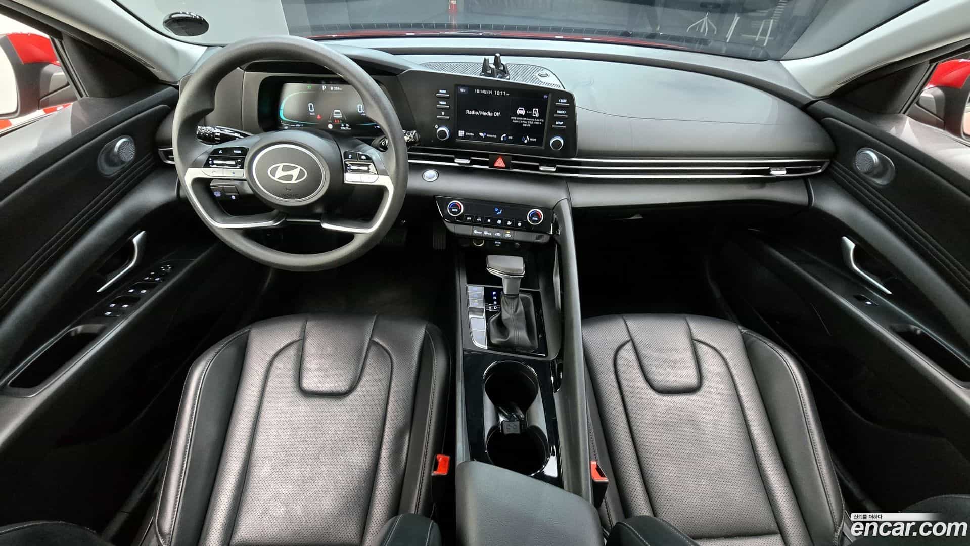 AVANTE Hyundai 2023.5-INNER-007