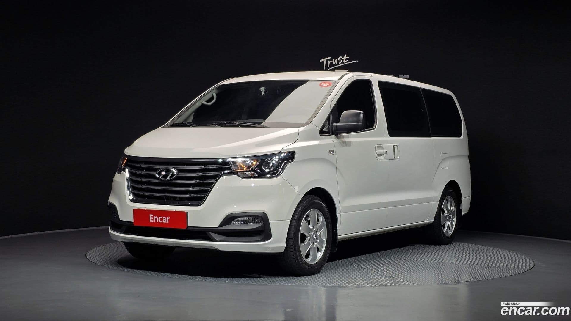 Main__Slider__Photo:Starex Hyundai 2021.0-0