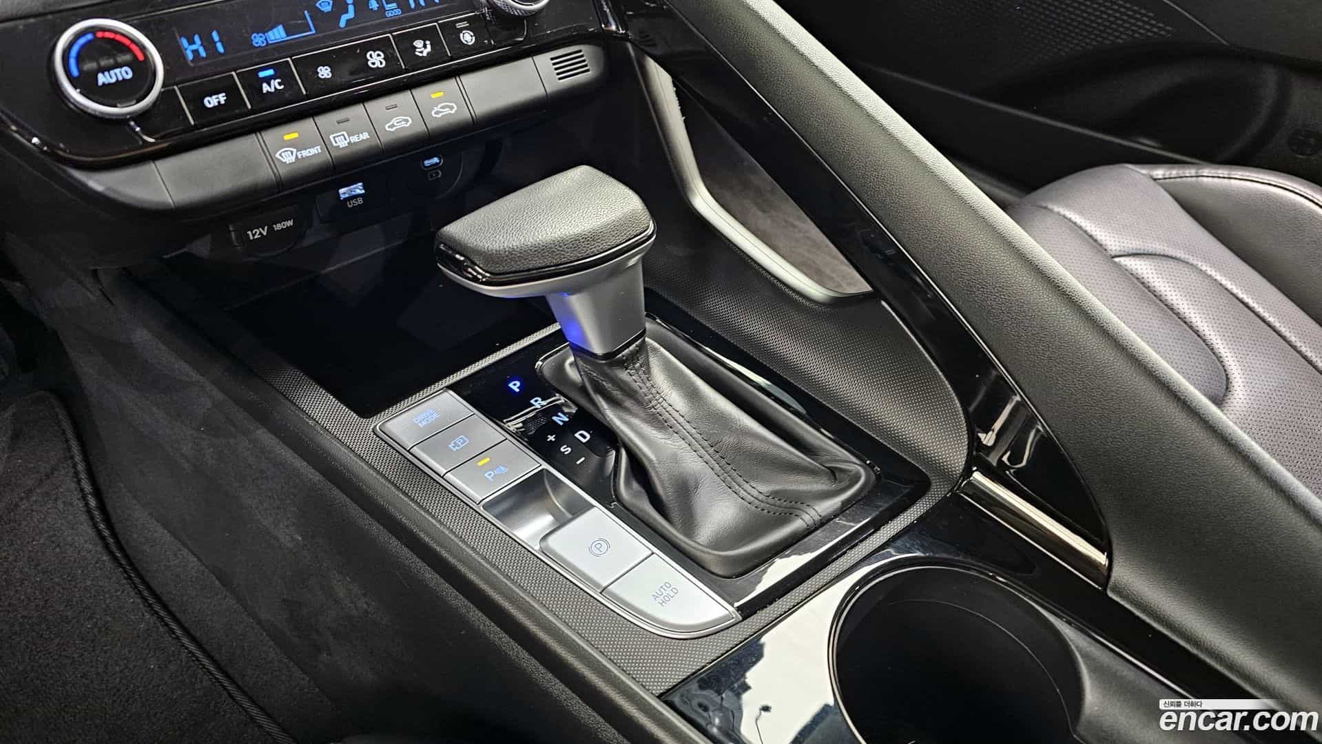 AVANTE Hyundai 2023.5-INNER-009