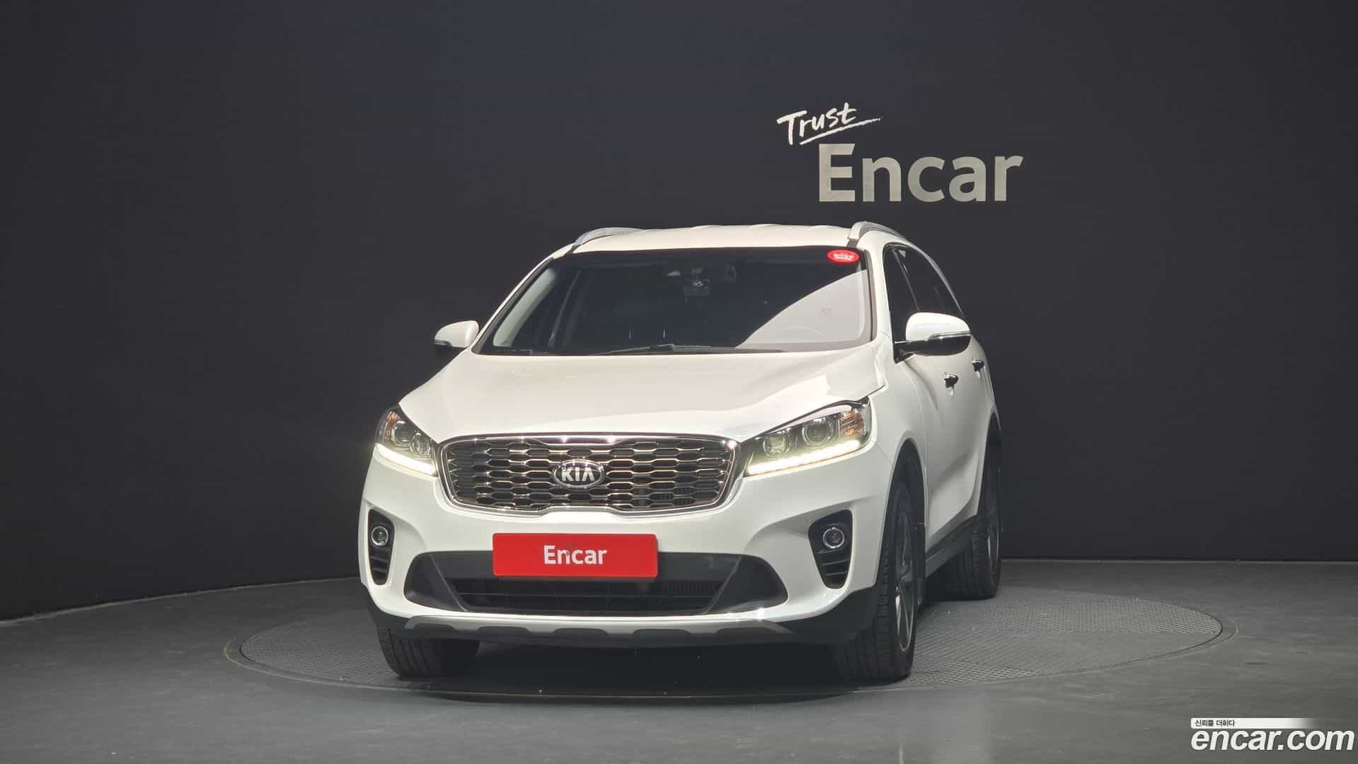 Sorento Kia 2019.6-OUTER-003