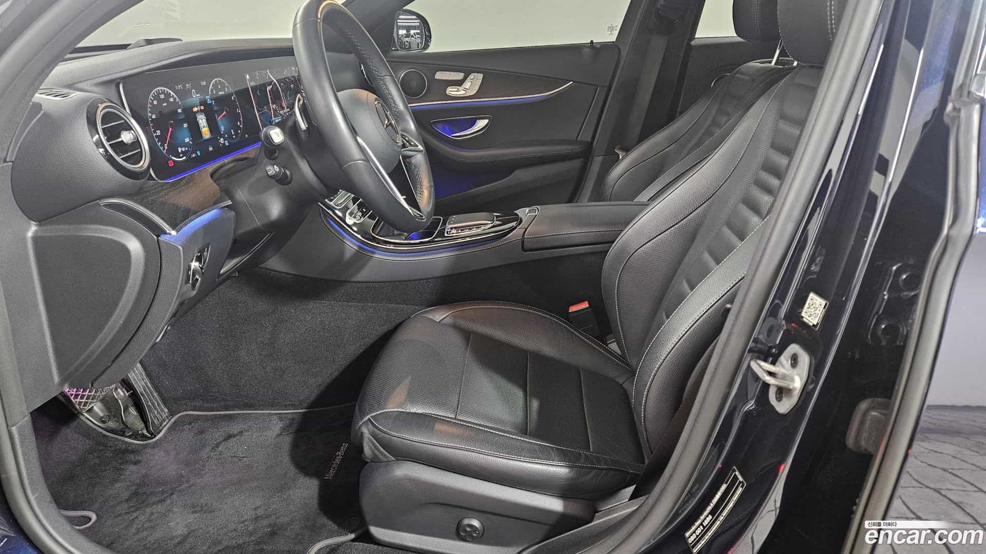 E-Class Mercedes-Benz 2022.0-OPTION-018