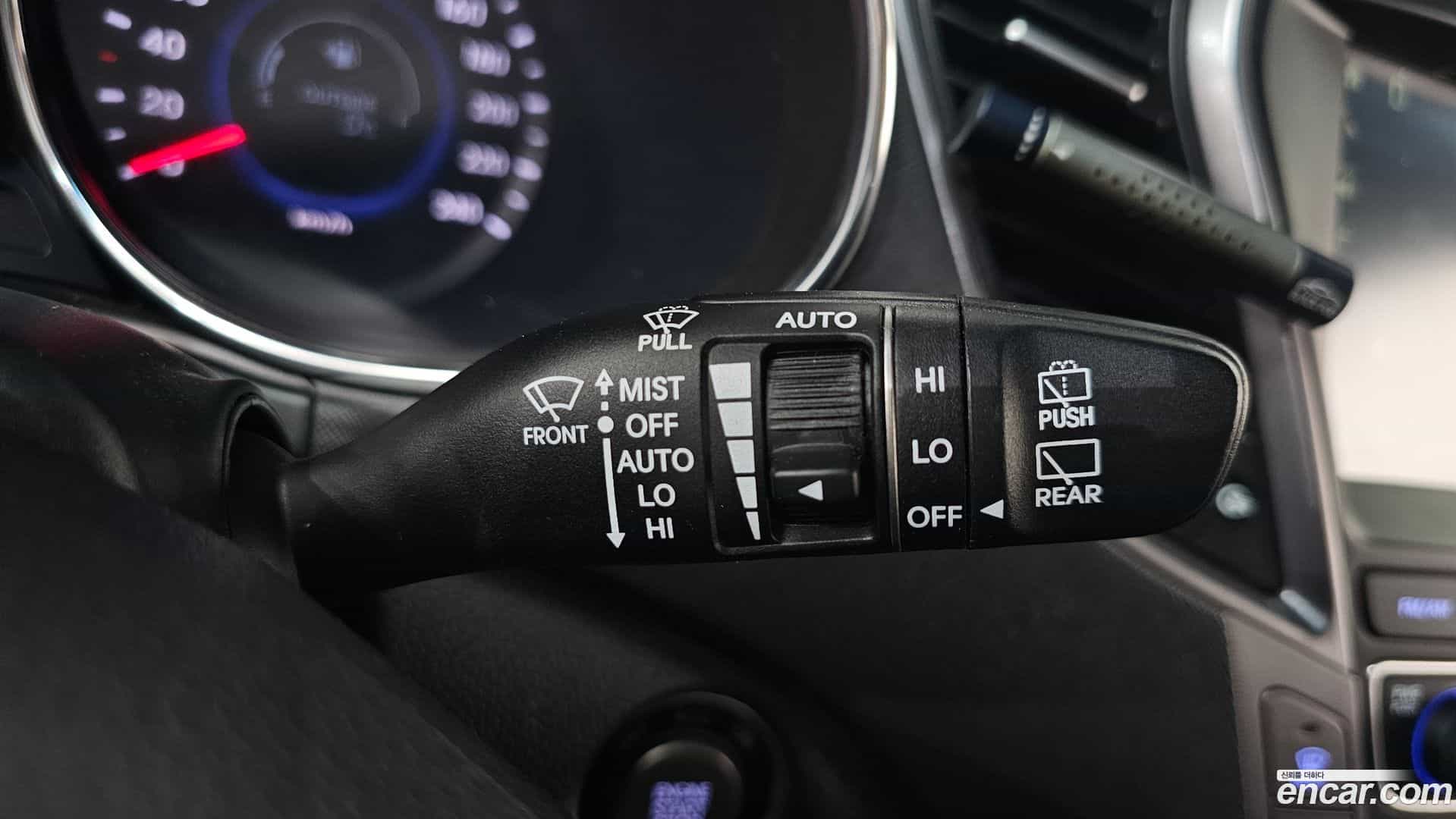 Maxcruz Hyundai 2015.5-OPTION-021