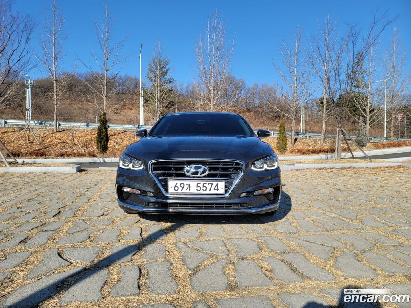 Main__Slider__Photo:Grandeur Hyundai 2017.2-0