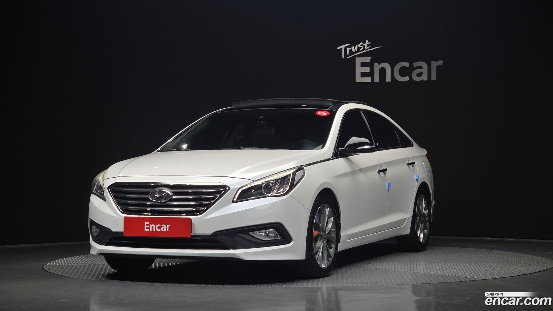 Main__Slider__Photo:Sonata Hyundai 2015.7-0