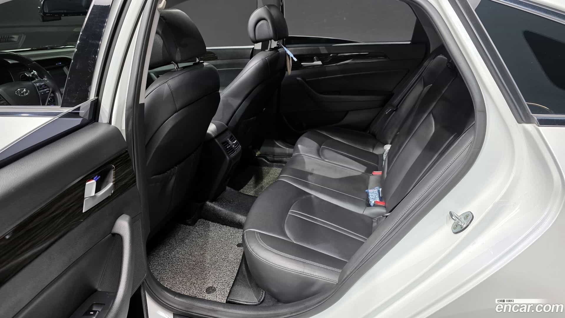 Sonata Hyundai 2015.7-OPTION-016