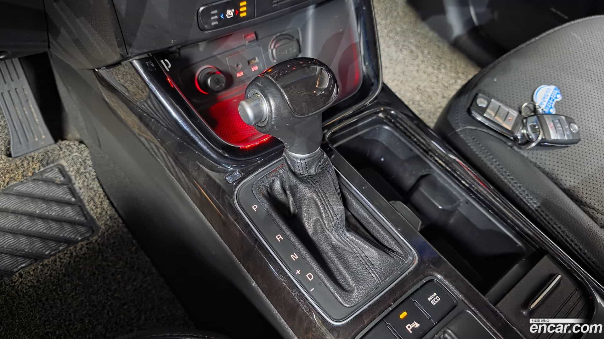Sorento Kia 2013.1-INNER-009
