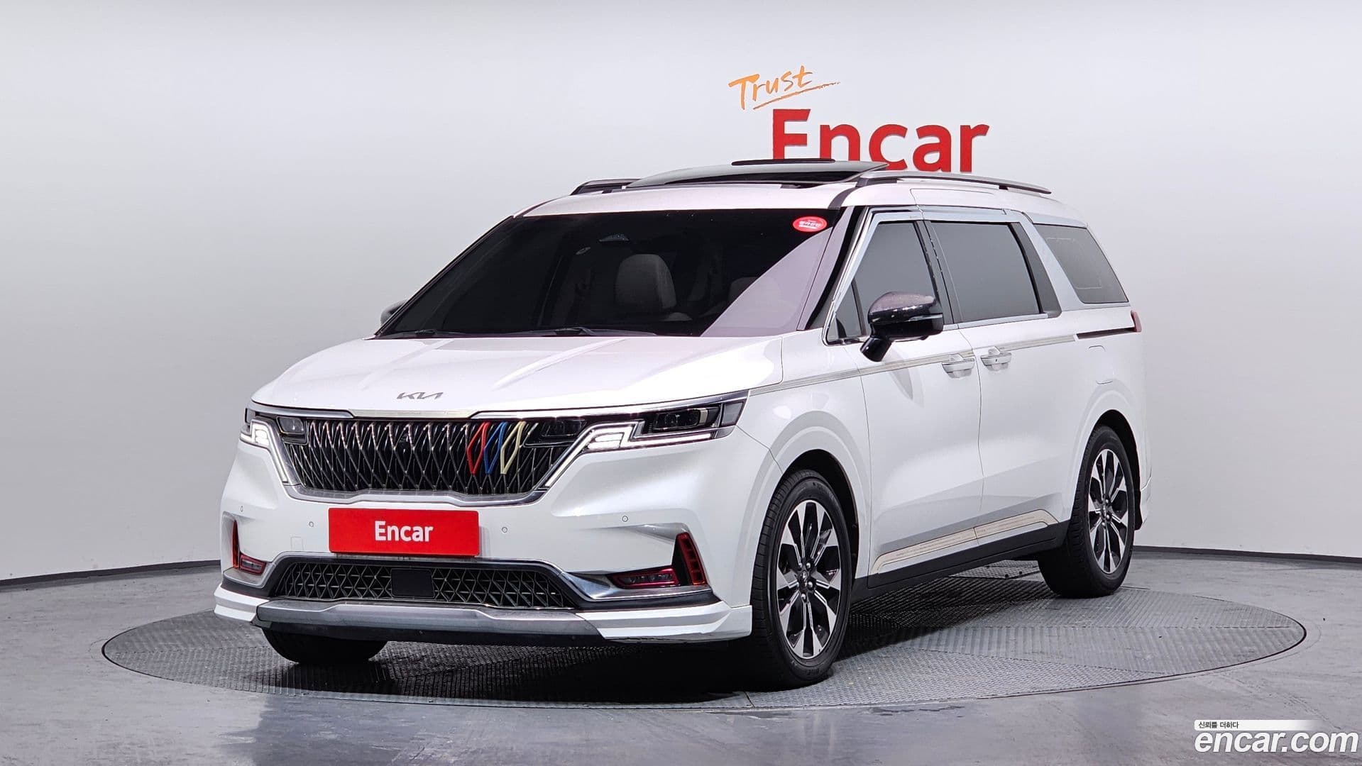 Main__Slider__Photo:Canival Kia 2021.4-0