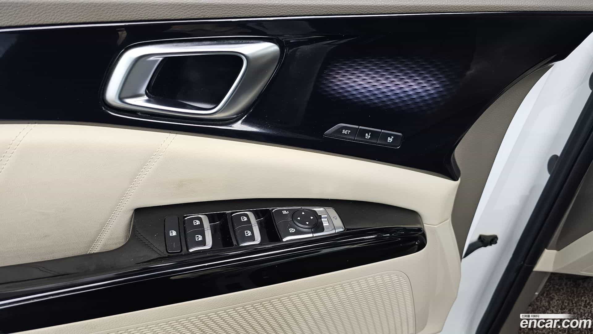 Canival Kia 2021.4-OPTION-021