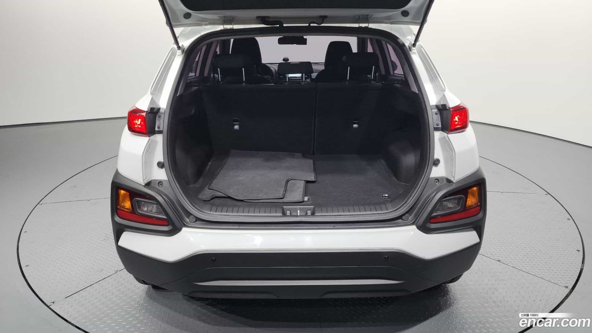 Kona Hyundai 2018.3-OPTION-024
