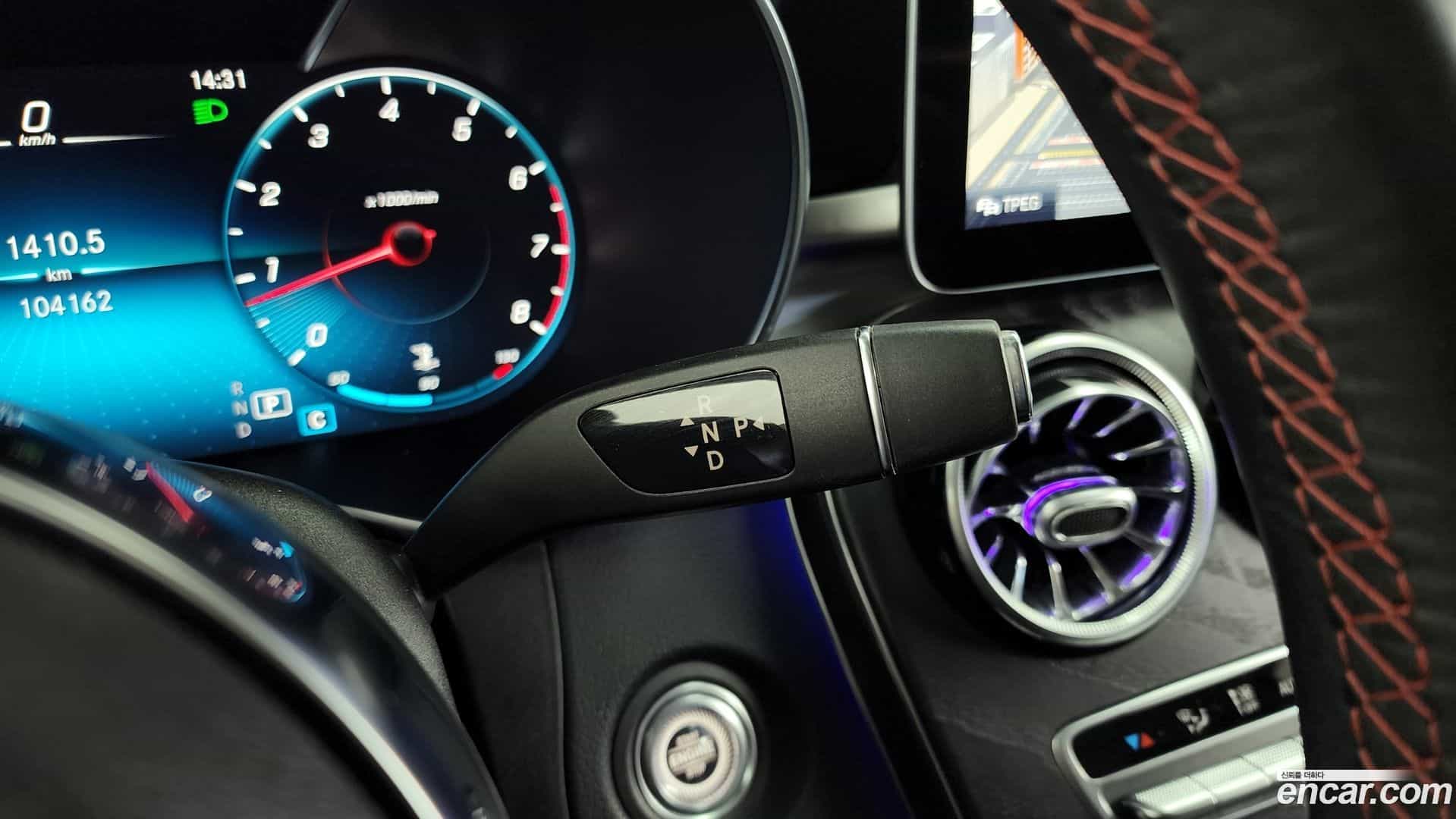 C-Class Mercedes-Benz 2020.6-INNER-009