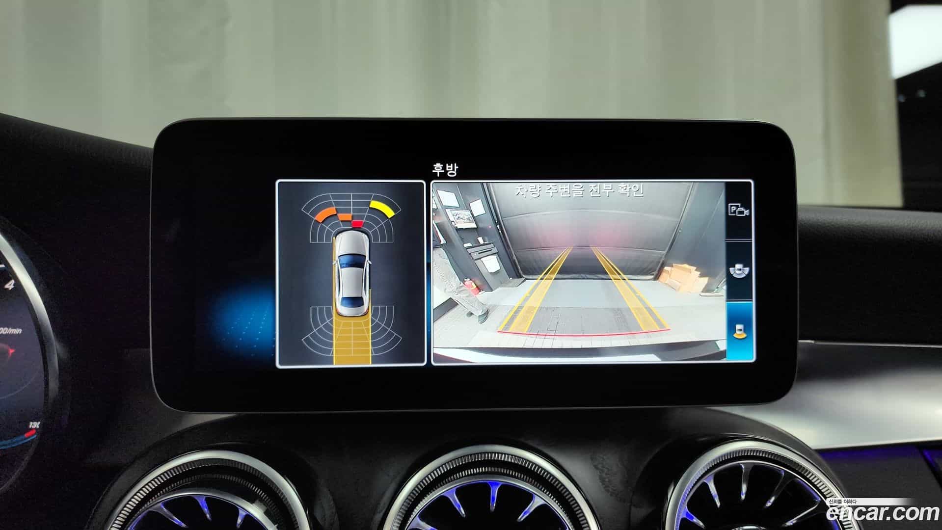 C-Class Mercedes-Benz 2020.6-OPTION-019
