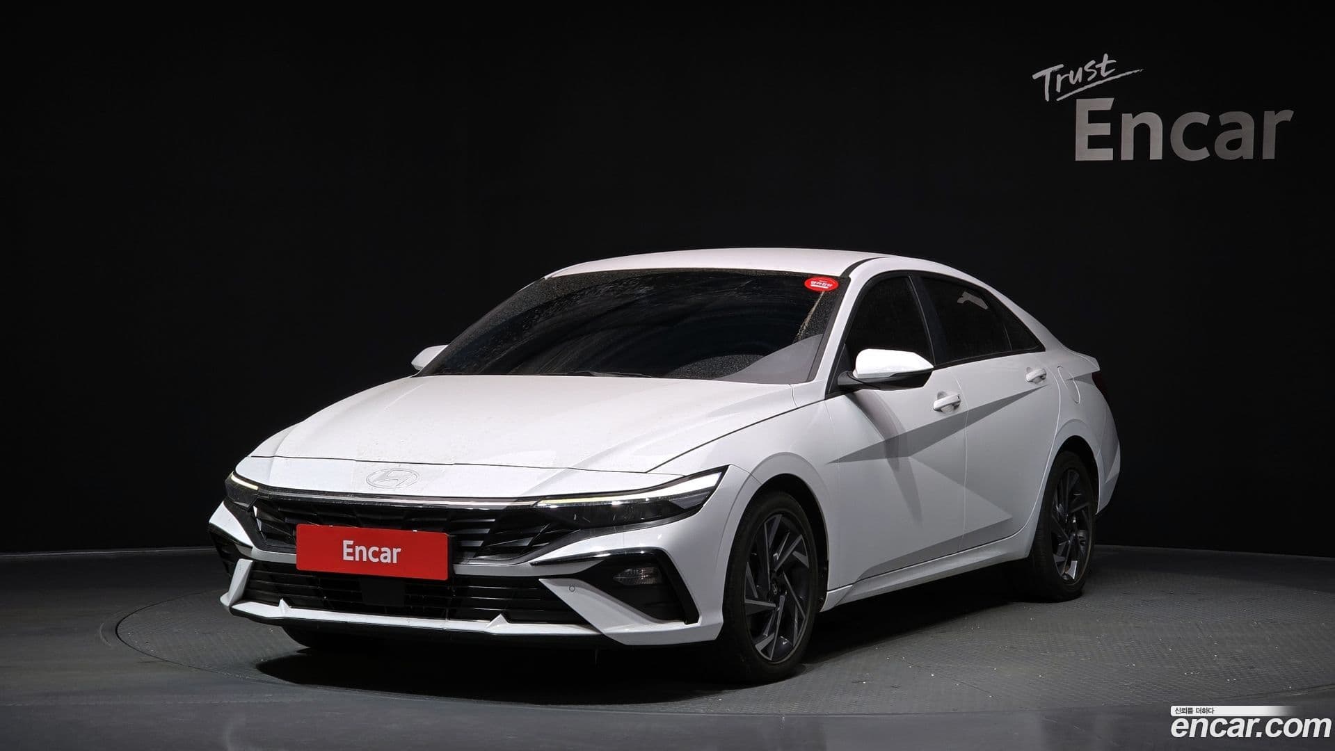 Main__Slider__Photo:AVANTE Hyundai 2023.6-0
