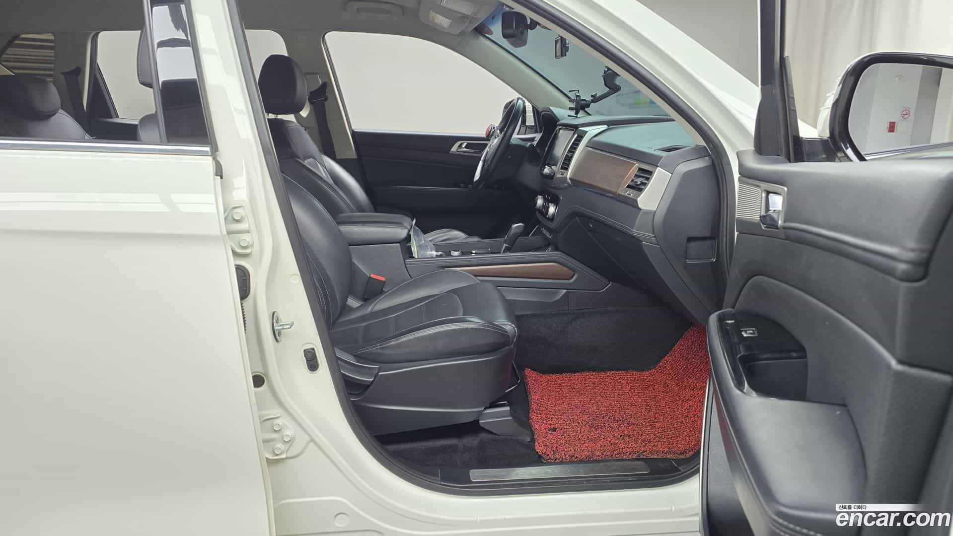 Rexton KG Mobility 2017.11-OPTION-015