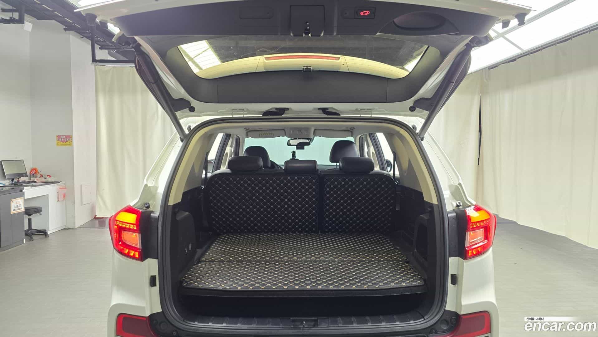 Rexton KG Mobility 2017.11-OPTION-024