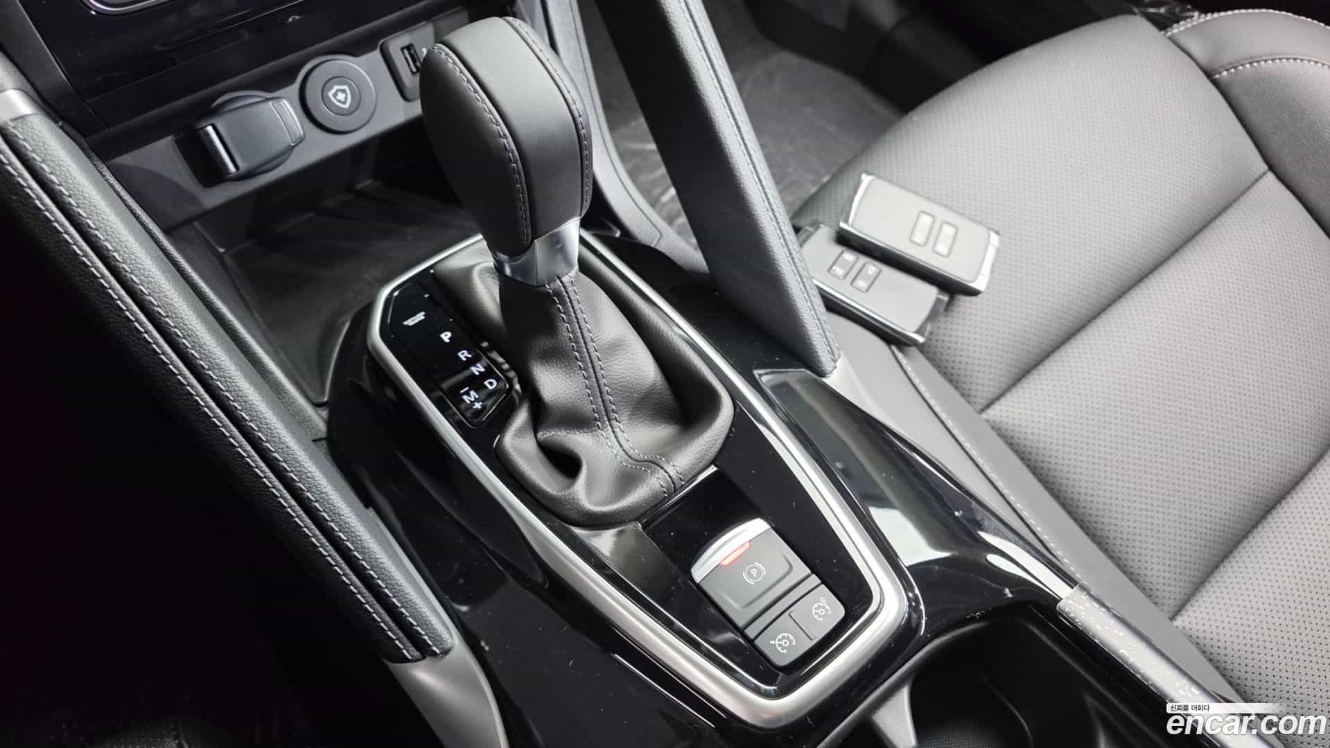 QM6 Renault Korea 2026.0-INNER-009